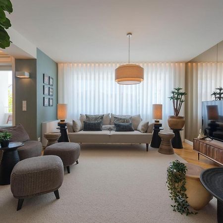 Emporium Deluxe 3Br Apartment W/ Private Parking By Lovelystay OOporto Exteriör bild
