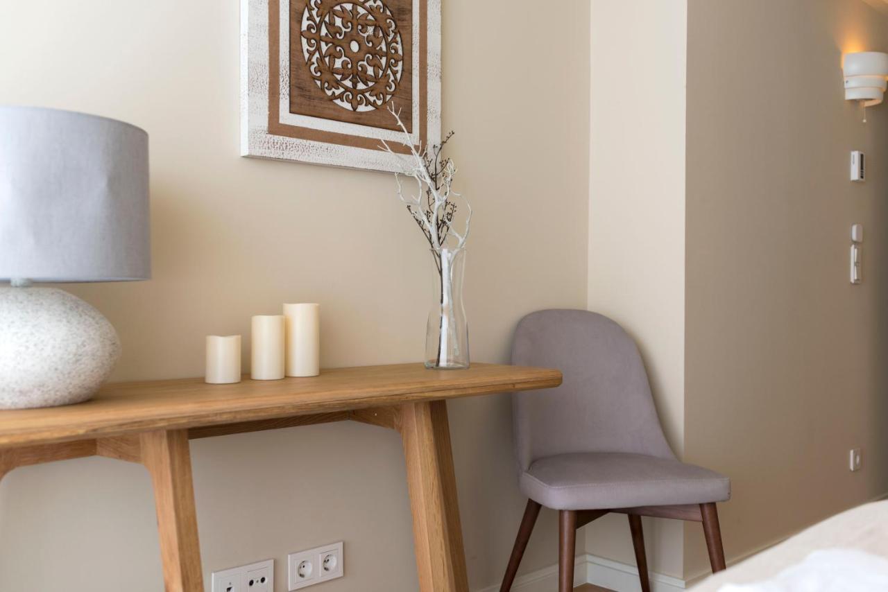 Emporium Deluxe 3Br Apartment W/ Private Parking By Lovelystay OOporto Exteriör bild