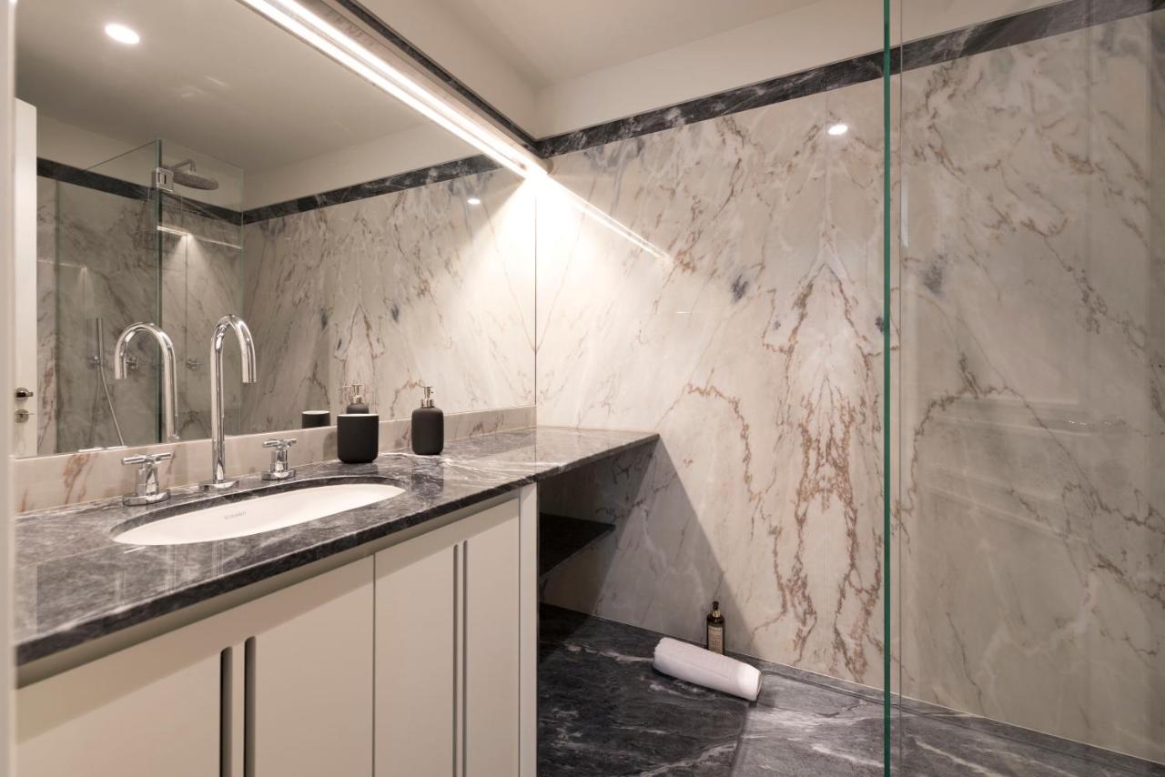 Emporium Deluxe 3Br Apartment W/ Private Parking By Lovelystay OOporto Exteriör bild