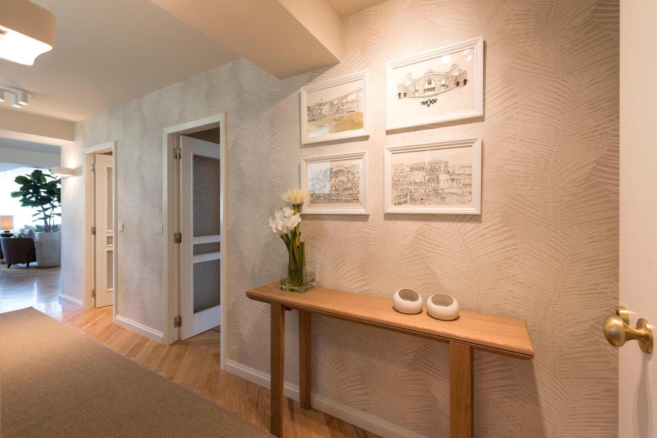 Emporium Deluxe 3Br Apartment W/ Private Parking By Lovelystay OOporto Exteriör bild