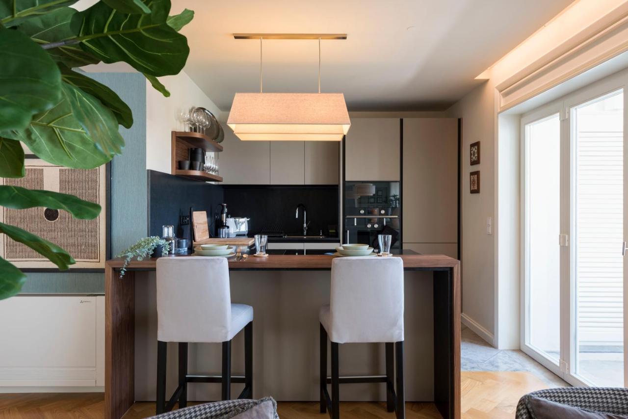 Emporium Deluxe 3Br Apartment W/ Private Parking By Lovelystay OOporto Exteriör bild