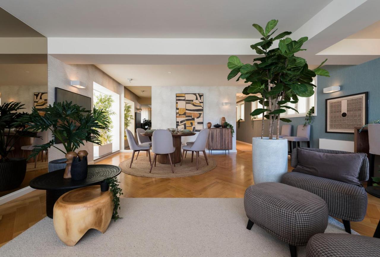 Emporium Deluxe 3Br Apartment W/ Private Parking By Lovelystay OOporto Exteriör bild
